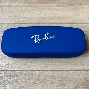 Ray-Ban Case